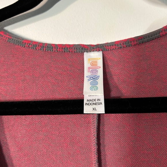 Lularoe Perfect Tee - Picture 5 of 7